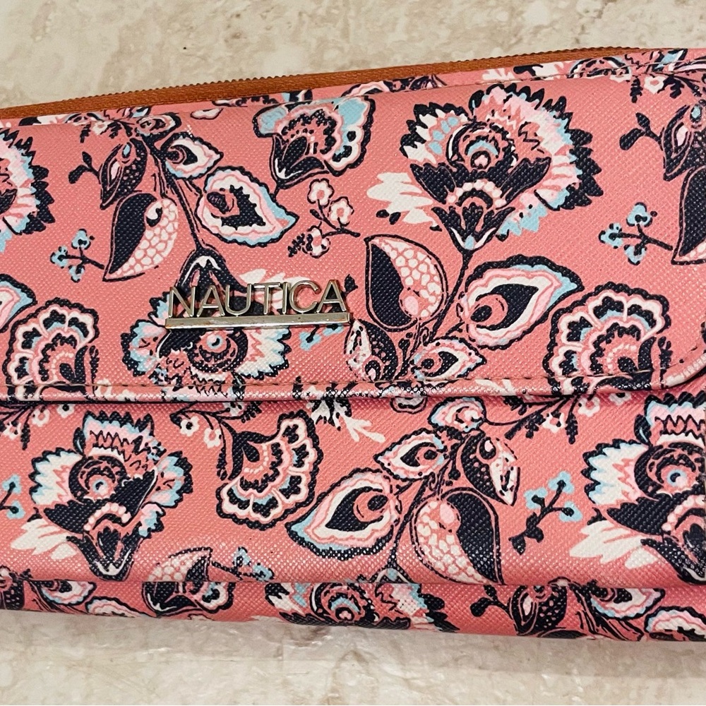 Nautica Pink Clutch with Intricate Floral Design - Picture 2 of 13